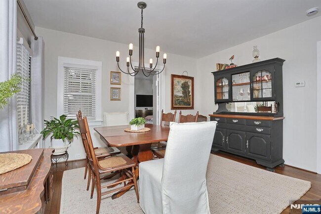 Building Photo - 2 Maysenger Rd