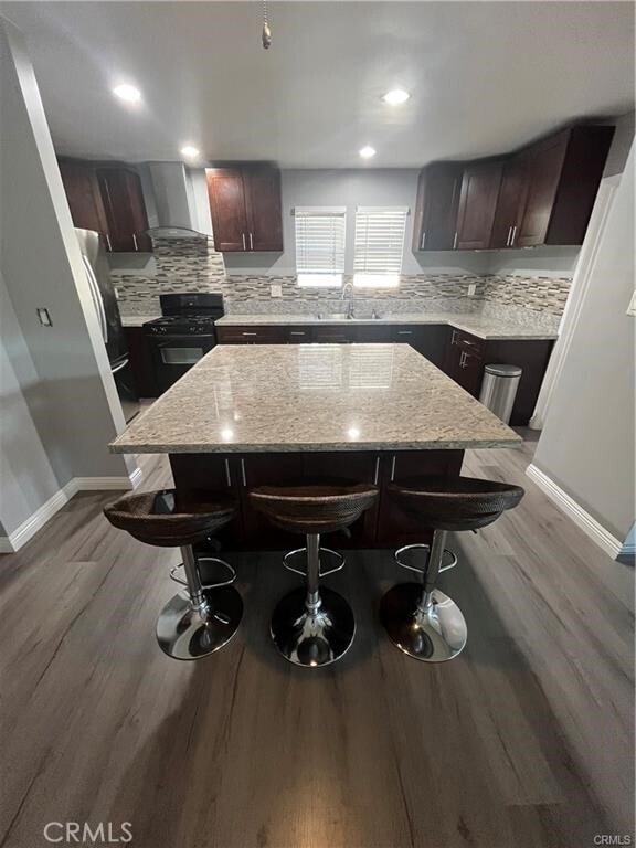 Building Photo - 12213 Pine St