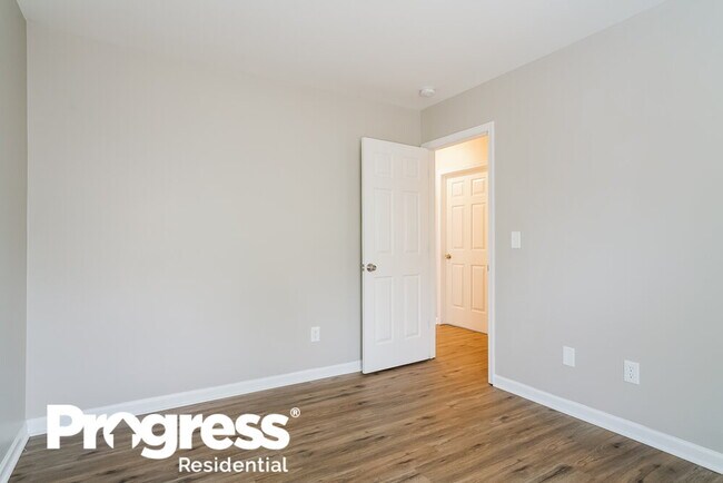 Building Photo - 8174 Cohosh Ct