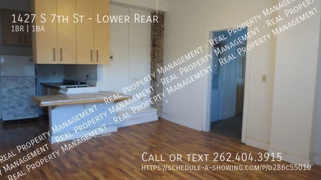 Building Photo - Private entrance 1 bedroom w/ in unit laun...