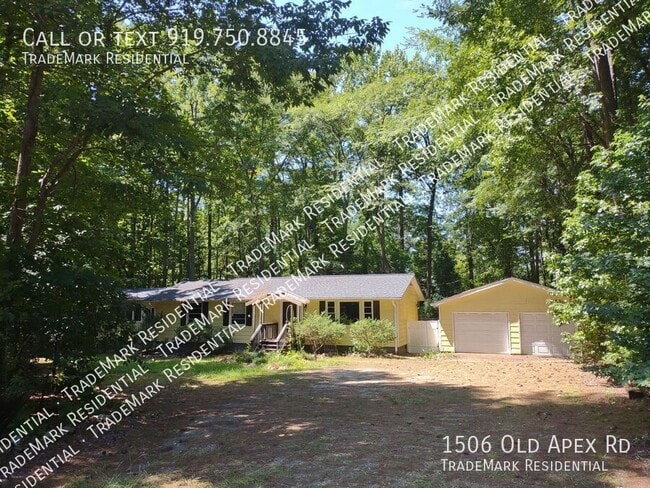 Primary Photo - 1506 Old Apex Rd