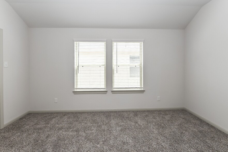 Building Photo - 7907 Tuscan Cypress Dr