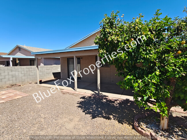 Building Photo - 1643 W Denning Ct