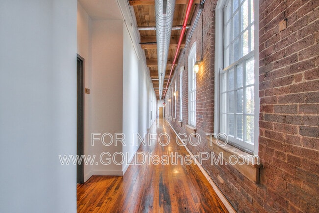 Building Photo - 1400 Rosa L Parks Blvd