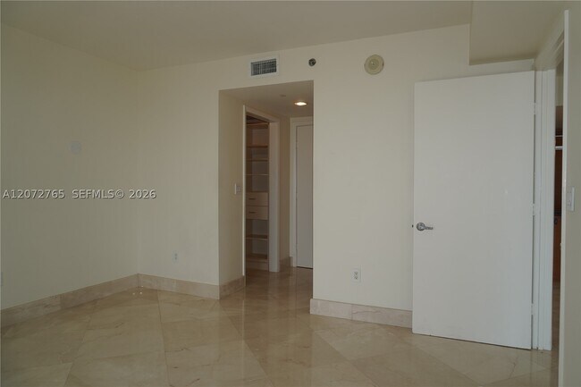 Building Photo - 50 Biscayne Blvd