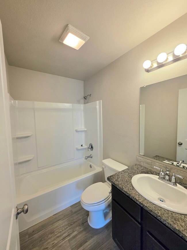 Building Photo - 2518 Rio Pl