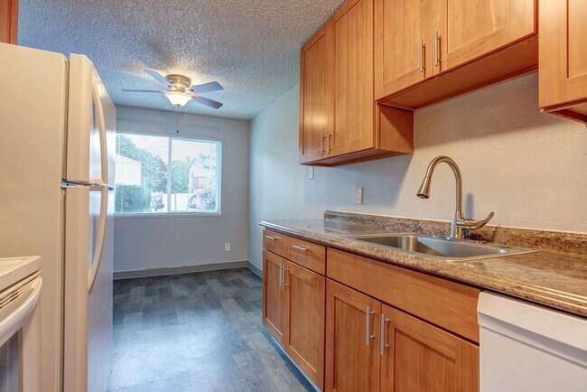 Building Photo - Limited-Time Spring Leasing Deal! GET 1-MO...