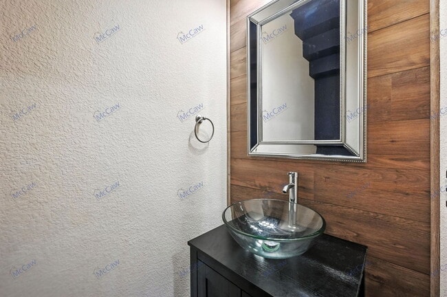 Building Photo - 1332 Needle Cactus Dr