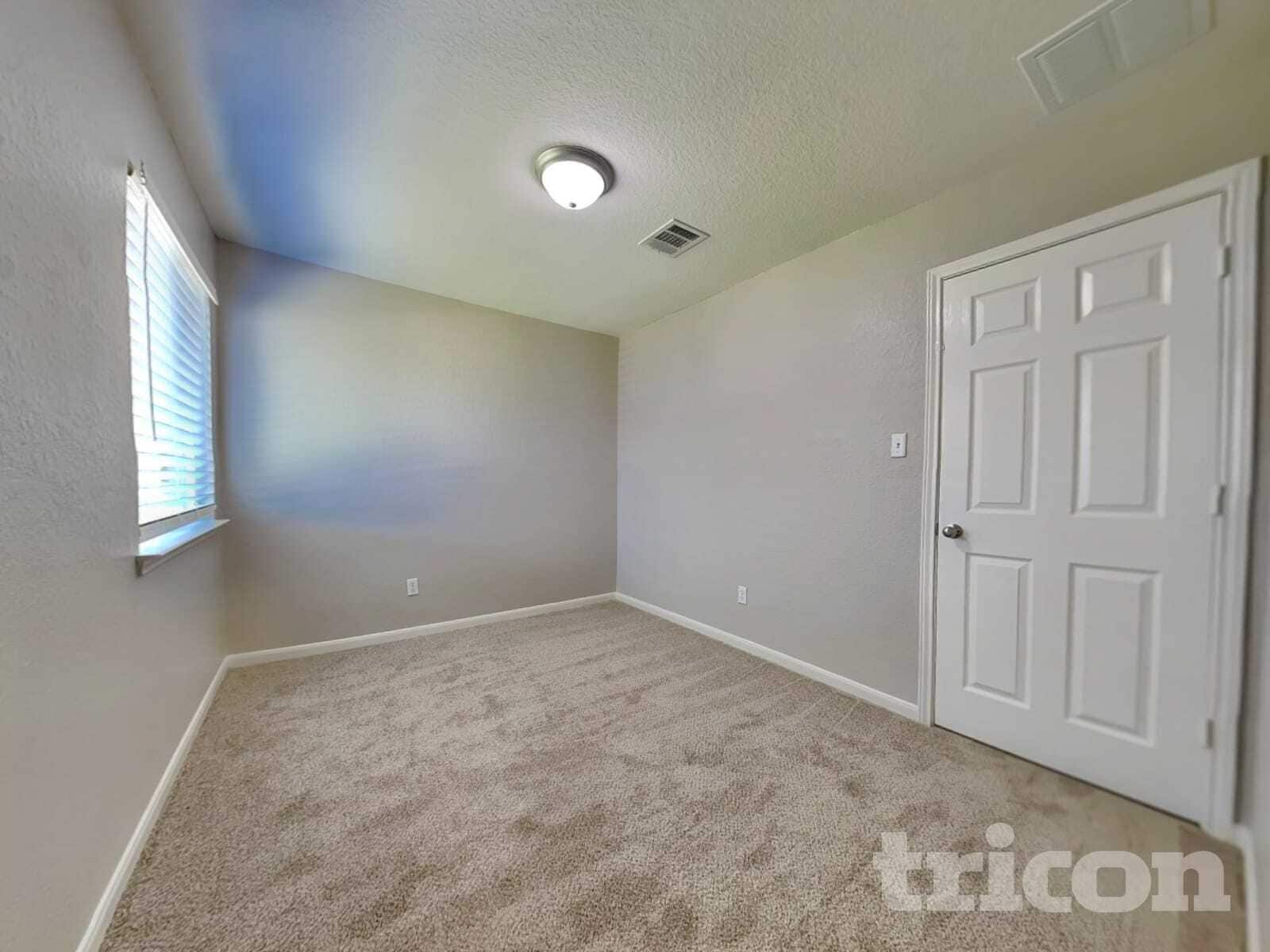 Building Photo - 210 Teron Dr