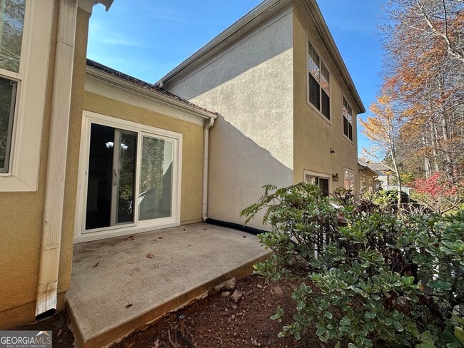 Building Photo - 124 Cottesford Dr SW