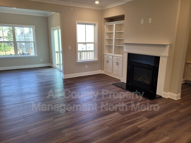 Building Photo - 2612 Blackburn Ct SE