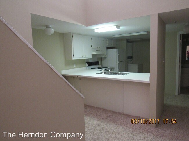 Building Photo - 126 N Patterson St