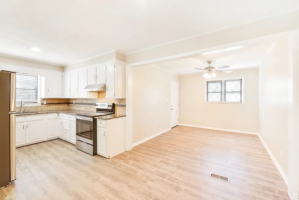 Building Photo - 3964 Somerdale Ln