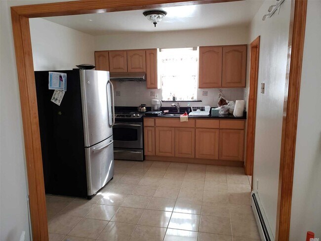 Building Photo - 159-02 59th Ave