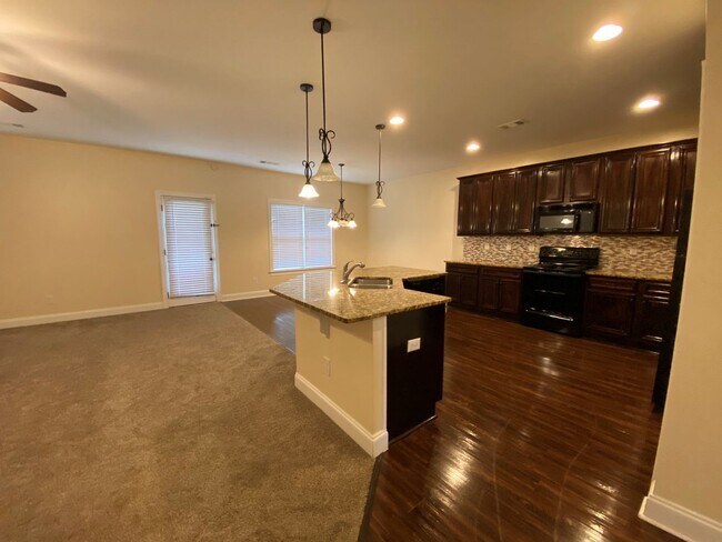 Building Photo - 3916 Griese Ln
