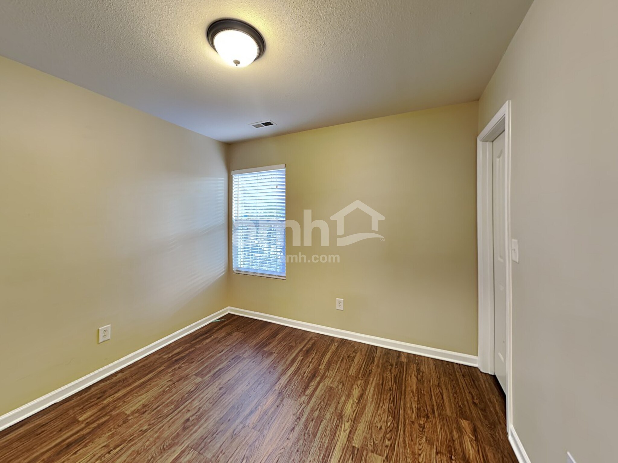 Building Photo - 7033 Sunman Rd
