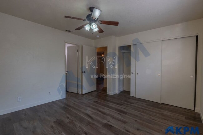 Building Photo - 2055 Pawnee Way