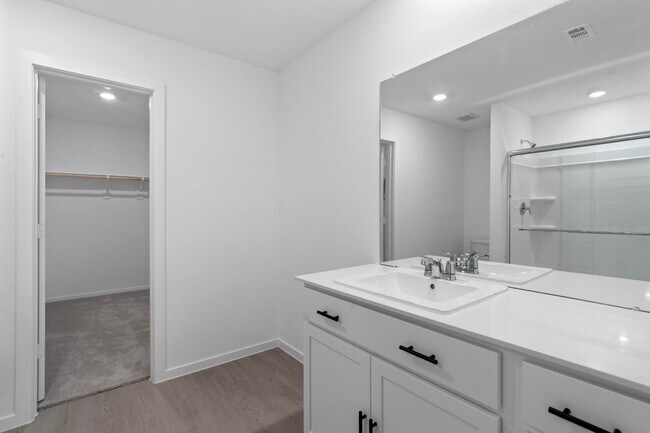 Building Photo - 2074 Solstice Lndg Dr