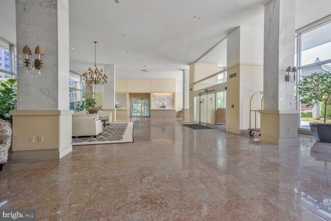 Building Photo - 4201 Cathedral Ave NW