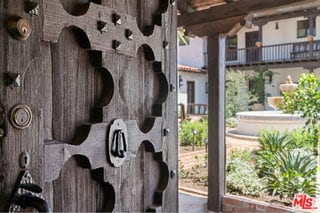 Building Photo - 1300 N Harper Ave