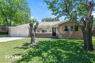 Building Photo - 5241 Ruston Ave