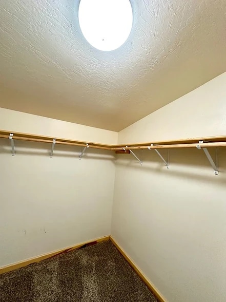 Upstairs walk in closet - 40111 Frogberry St