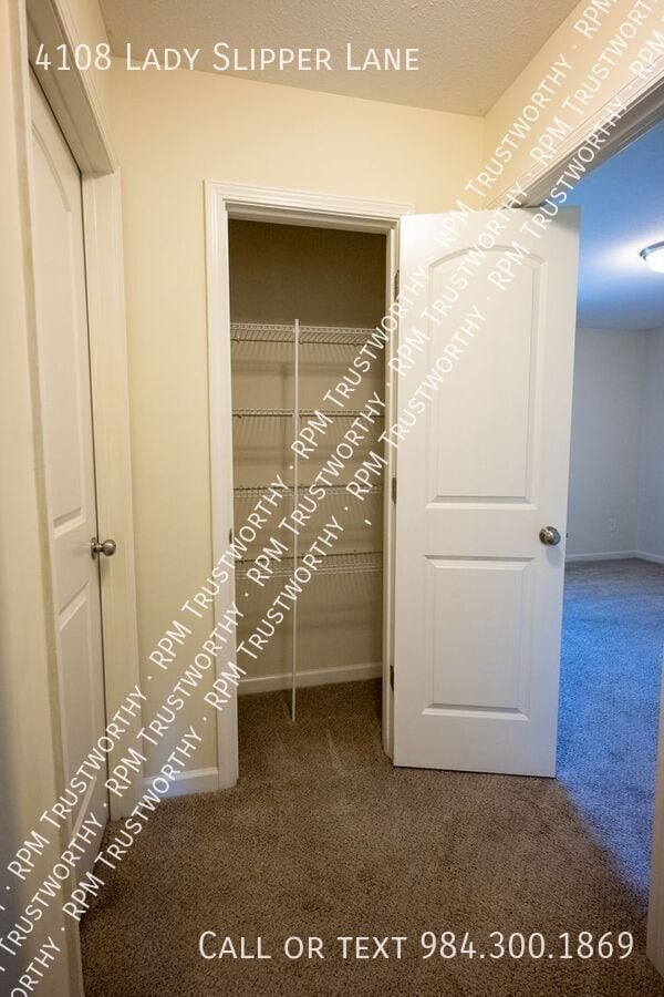Building Photo - 4108 Lady Slipper Ln