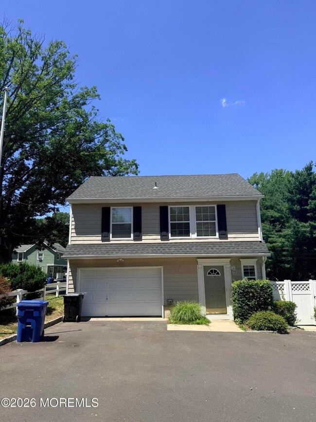Building Photo - 150 Magnolia Ln