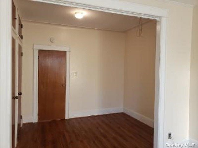 Building Photo - 60-19 Menahan St