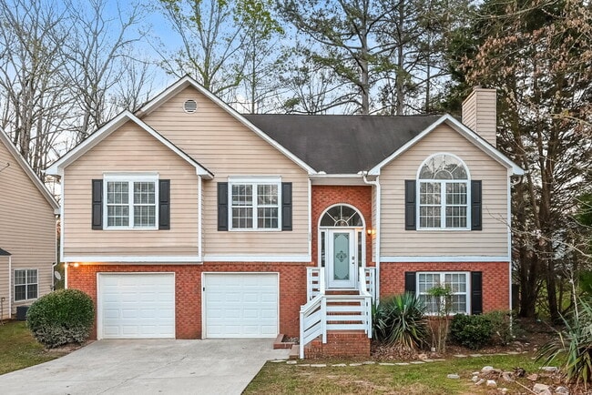 Building Photo - 194 Shadetree Ln