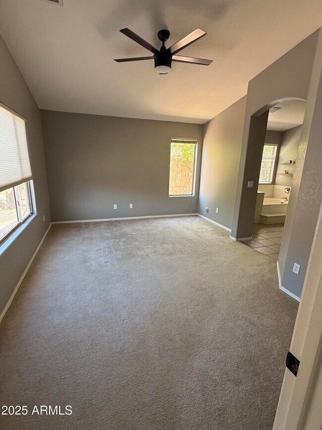 Building Photo - 12732 S 175th Dr