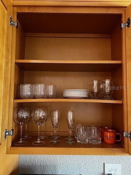 Building Photo - 118 N Eustis St