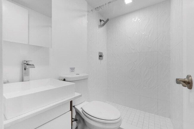 Building Photo - 1439 S Ocean Blvd