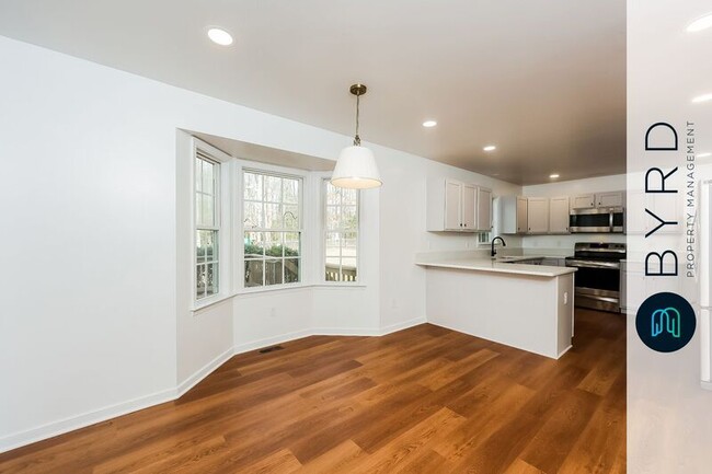 Building Photo - 12412 Cameron Bridge Pl