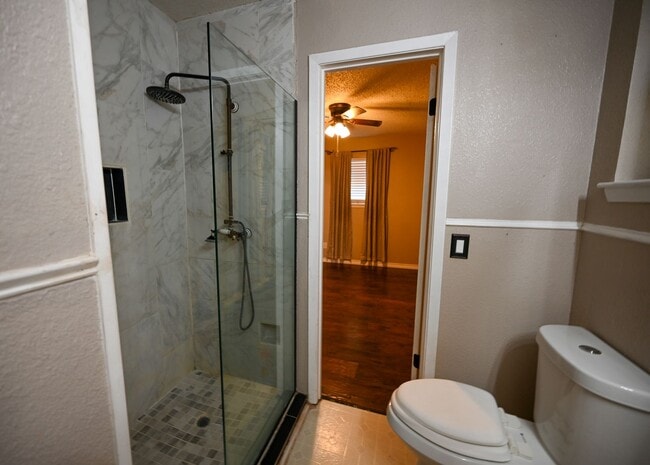 Building Photo - 103 Boca Vista
