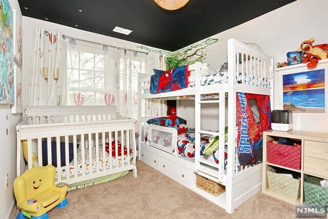 Building Photo - 4-12-30 30th St