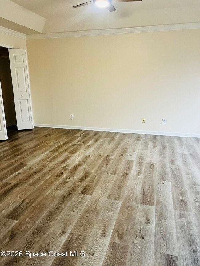 Building Photo - 1145 Luminary Cir