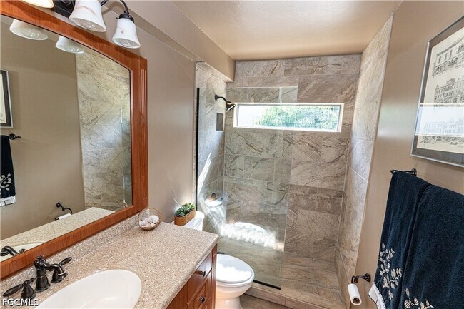 Building Photo - 9411 Old Hickory Cir