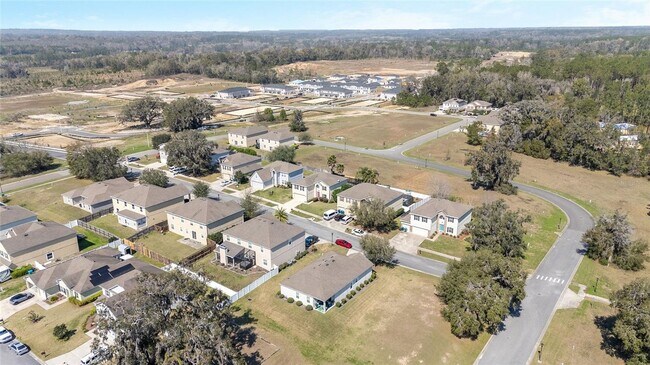 Building Photo - Private Oasis in the Heart of Alachua