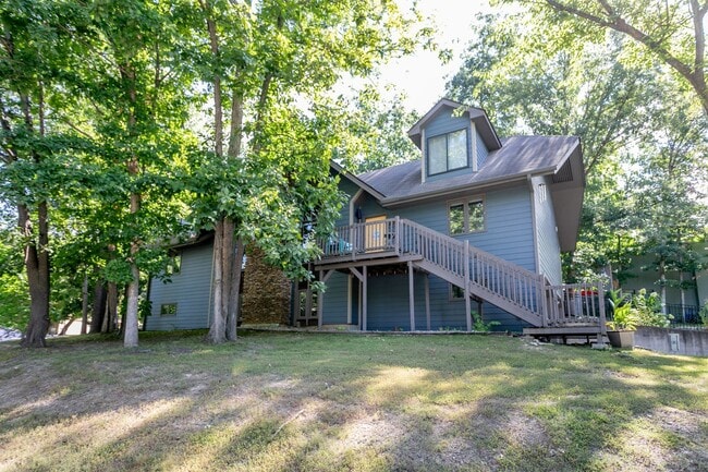 Primary Photo - 5 Bed 3 Bath Home