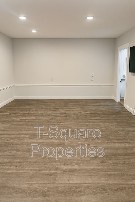 Building Photo - 448 SW 126th St