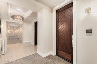 Building Photo - 4803 N Woodmere Fairway