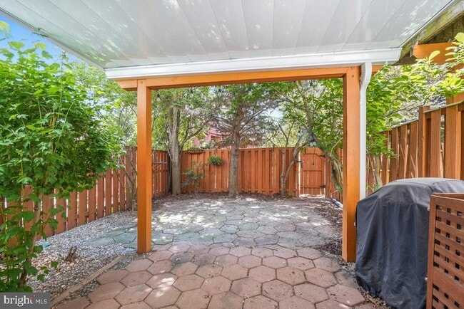 Building Photo - 46934 Trumpet Cir