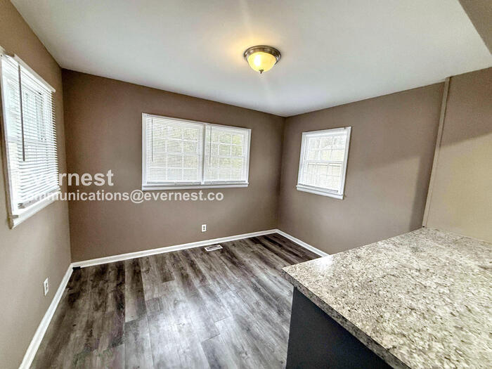 Building Photo - 920 80th St S