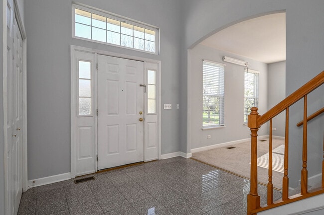 Building Photo - 5495 Chapel Hill