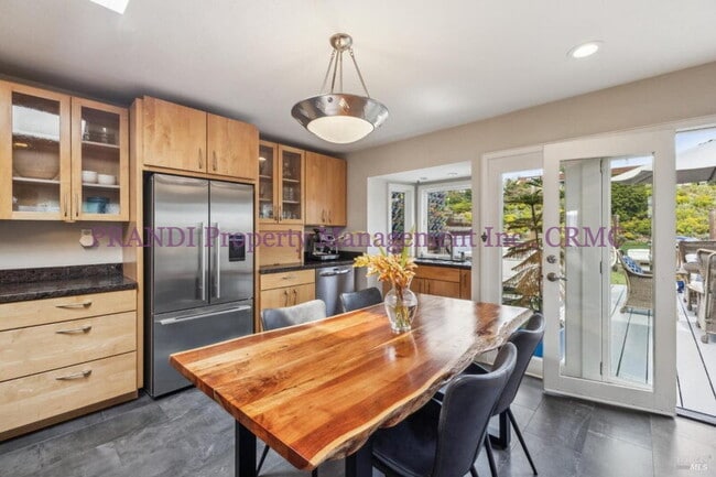 Building Photo - 35 Greenbrae Boardwalk