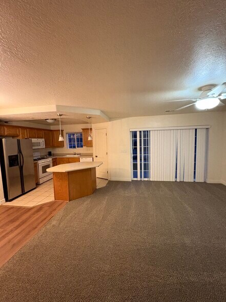 Building Photo - 1217 W 110 N