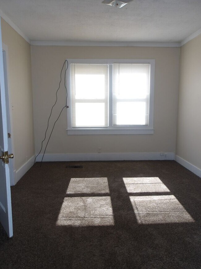 Building Photo - 538 N 26th St