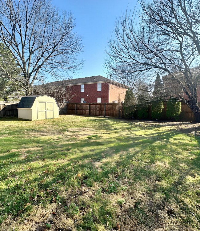 Building Photo - 3BR/2BA Home For Rent in Fern Creek!