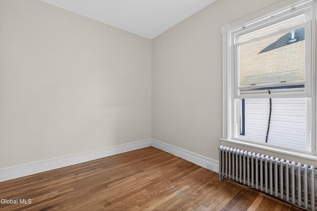 Building Photo - 2333 15th St